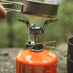 FIREMAPLE Ultralight Backpacking Stove: 7165BTU Powerful & Compact